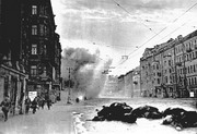 Вид Невского проспекта во время вражеского артобстрела 